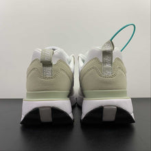 Cargar imagen en el visor de la galería, Air Max Dawn White Purple Dawn Light Bone Black DC4068-100