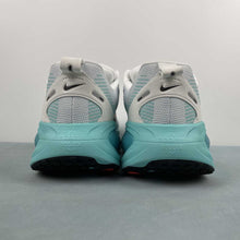 Cargar imagen en el visor de la galería, Nike Zoom Vomero 18 Summit White Dusty Cactus Geode Teal Black HM6803-103