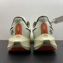 Cargar imagen en el visor de la galería, Air Zoom Pegasus 39 White Total Orange Black DX6050-101