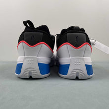 Cargar imagen en el visor de la galería, Adidas Dame 9 Light Strike White GY3145