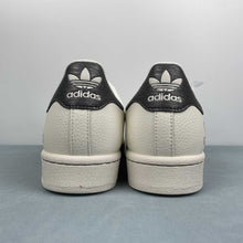 Cargar imagen en el visor de la galería, Adidas Superstar x Gucci HS3073