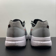 Cargar imagen en el visor de la galería, Zoom Span 4 Lt Smoke Grey Black DC8996-005