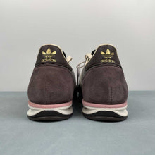 Cargar imagen en el visor de la galería, Adidas SL 72 OG Charcoal Crystal Sand Brown IF1937