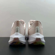 Cargar imagen en el visor de la galería, Air Zoom Pegasus 39 Soft Pink White DO9483-600
