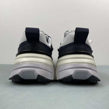Cargar imagen en el visor de la galería, Nike V2k Run Obsidian Thunder Blue HJ4497-400