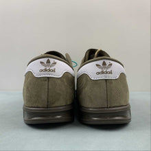 Cargar imagen en el visor de la galería, Adidas Hamburg Chalky Brown Off White Branch GW9642