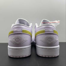 Cargar imagen en el visor de la galería, Air Jordan 1 Low Barely Grape White Lemon Wash DC0774-501