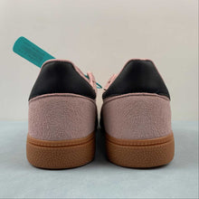 Cargar imagen en el visor de la galería, Adidas Handball Spezial Clear Pink Arctic Night Gum IF6561