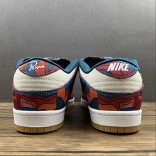 Cargar imagen en el visor de la galería, SB Dunk Low Parra 2021 Fire Pink Gym Red Mocha Royal Blue DH7695-600