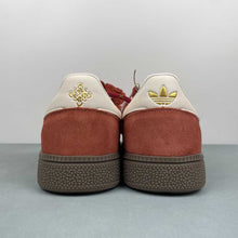 Cargar imagen en el visor de la galería, Adidas Handball Spezial CNY Red Off White Gold KJ6299