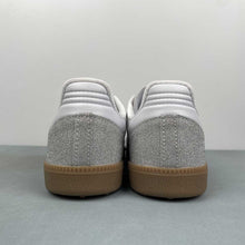 Cargar imagen en el visor de la galería, Adidas Samba Shine Silver Metallic KI6264