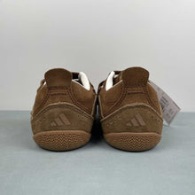 Cargar imagen en el visor de la galería, Adidas Urban Reverie Brown Brown Off White KJ4034