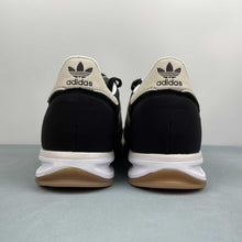 Cargar imagen en el visor de la galería, Adidas SL 72 RS Core Black Cream White Gum JS3994