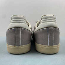 Cargar imagen en el visor de la galería, Offspring x Adidas Samba Consortium Cup Pantone Off White Clay IG1954