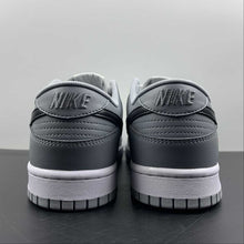 Cargar imagen en el visor de la galería, SB Dunk Low Alien Dark Grey White Black CV0811-020