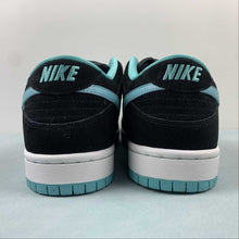 Cargar imagen en el visor de la galería, Dunk Low Pro Sb Clear Jade Clear White Black Jade 304292-030