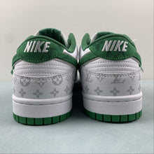Cargar imagen en el visor de la galería, SB Dunk Low LV Green White LV0526-597