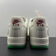 Cargar imagen en el visor de la galería, Air Force 1 07 Low Boston Celtics Magician Cream White Green Red BO8569-034