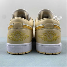 Cargar imagen en el visor de la galería, Air Jordan 1 Low Team Gold White DC0774-170