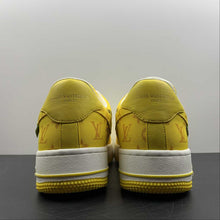 Cargar imagen en el visor de la galería, Louis Vuitton Trainer Snaker x Air Force 1 Yellow White LK0230