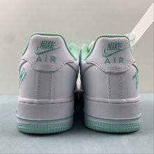 Cargar imagen en el visor de la galería, Terror Squad x Air Force 1 Low White Green PF9055-774