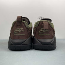 Cargar imagen en el visor de la galería, Jordan CMFT Era Baroque Brown Medium Olive HJ6777-200