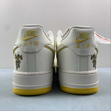 Cargar imagen en el visor de la galería, Gundam x Air Force 1 07 Low Bumblebee Khaki Brown Dark Grey BS9055-716