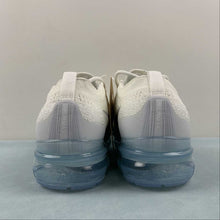 Cargar imagen en el visor de la galería, Air VaporMax 2023 FK White Pure Platinum Metallic Silver DV6840-100