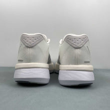 Cargar imagen en el visor de la galería, Adizero Boston 13 Cloud White Matte Silver Dash Grey JS4948