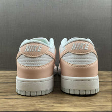 Cargar imagen en el visor de la galería, SB Dunk Low Move To Zero Pale Coral White DD1873-100