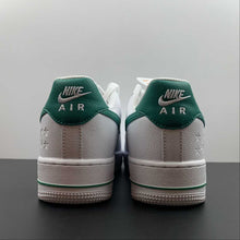 Cargar imagen en el visor de la galería, Air Force 1 Low Sail Malachite White Gold Metallic DQ7658-101