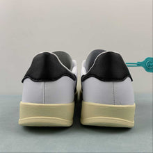 Cargar imagen en el visor de la galería, Adidas Gazelle Indoor White Black FV1242