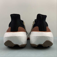 Cargar imagen en el visor de la galería, Adidas UltraBoost Light Core Black Wonder Taupe Grey Six HQ6344