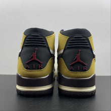 Cargar imagen en el visor de la galería, Air Jordan Legacy 312 High White Brown AV3922-102