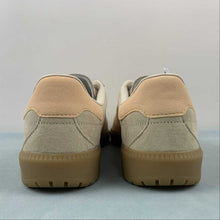 Cargar imagen en el visor de la galería, Adidas Bermuda White Panton Gum4 GY7388