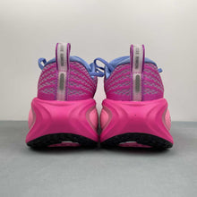 Cargar imagen en el visor de la galería, Nike Zoom Vomero PLUS Royal Pulse Metallic Dark Grey HV8154-400