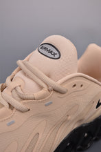Cargar imagen en el visor de la galería, Air Max Dn8 Light British Tan FQ7860-033
