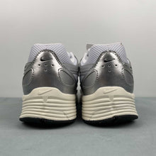Cargar imagen en el visor de la galería, Nike P-6000 White Metallic Silver Flat Silver Black CD6404-105