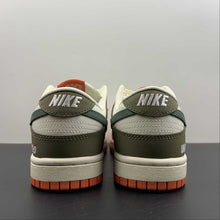 Cargar imagen en el visor de la galería, SB Dunk Low Beige Orange Green FC1688-500
