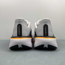 Cargar imagen en el visor de la galería, Air Zoom Pegasus 42 White Lapis Total Orange IB1873-102
