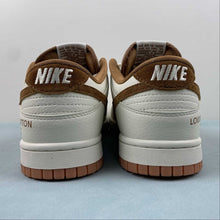 Cargar imagen en el visor de la galería, SB Dunk Low LV Chocolate White Suede FC1688-133