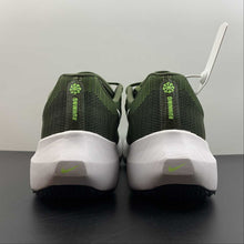 Cargar imagen en el visor de la galería, Zoom Fly 5 Olive Green Black-White DM8968-301