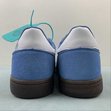 Cargar imagen en el visor de la galería, Adidas Handball Spezial Light Blue White Gum BD7632
