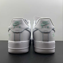 Cargar imagen en el visor de la galería, Air Force 1 Low Ice Blue White x Stussy DT0617-029