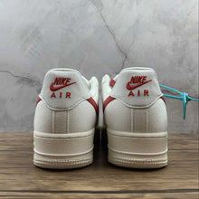 Cargar imagen en el visor de la galería, Air Force 1 07 Low Beige Red 315122-103