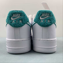 Cargar imagen en el visor de la galería, Air Force 1 07 Low GS White Green FZ2008-100