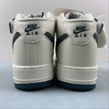 Cargar imagen en el visor de la galería, Air Force 1 07 Mid Off White Green XL0236-235