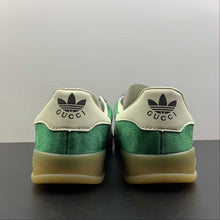 Cargar imagen en el visor de la galería, Adidas x Gucci Gazelle Green White