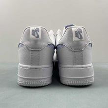 Cargar imagen en el visor de la galería, Air Force 1 07 Low Hazy Purple White FB8971-800