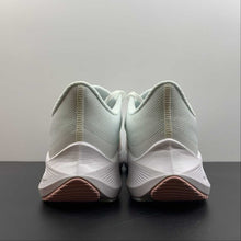 Cargar imagen en el visor de la galería, Air Winflo 8 Summit White Menta-Pink Glaze CW3421-105